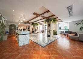 Guilin O-LIVE Social Hotel 4