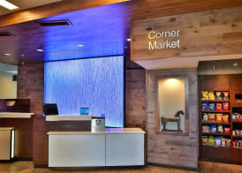 Fairfield Inn & Suites by Marriott Savannah Midtown 2