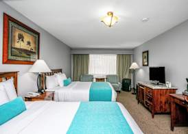 Tonquin Inn 4