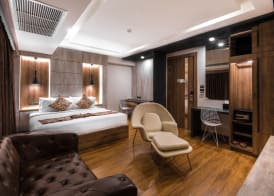 Acqua Hotel 4