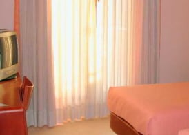 Hotel Sant Quirze De Besora 2