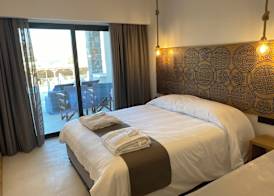 Helios Beach Hotel & Bungalows 3