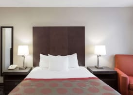 Ramada by Wyndham Monterey 5