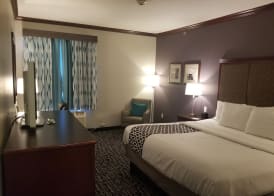 La Quinta by Wyndham Lindale 5