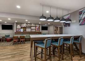 Hampton Inn Ft. Collins 5