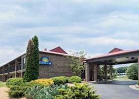 DAYS INN BY WYNDHAM FORT PAYNE 4
