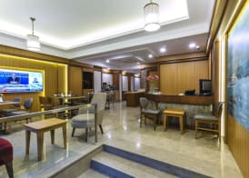 Obelisk Hotel & Suites 2