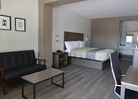Hotel Royale - Houston Hobby Airport 2
