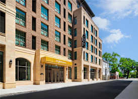Tempo By Hilton Savannah Historic District 2