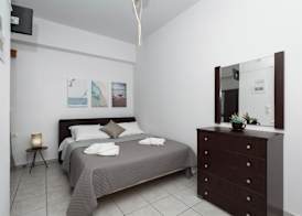 En Plo Beachfront Rooms 2