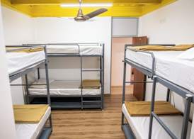 Stopover Backpackers Stay 2