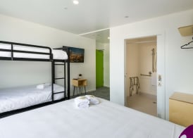 LyLo Queenstown 5