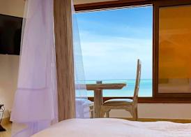 Jumeirah Beachfront 5