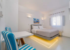 Central Fira Suites 3