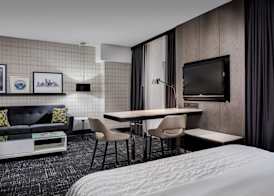 Le Meridien Dallas by the Galleria 4