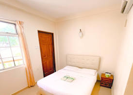 Amzar Motel Cenang 5