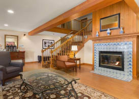 Country Inn & Suites by Radisson, Holland, MI 3