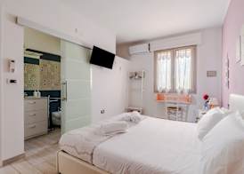 B&B Annita 5