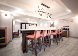 Hampton Inn Bryant 4