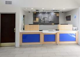 Holiday Inn Express HILLSBOROUGH (DURHAM AREA) by IHG 2