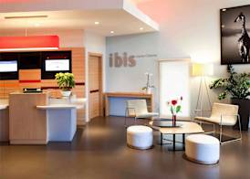 Ibis Barcelona Santa Coloma 2