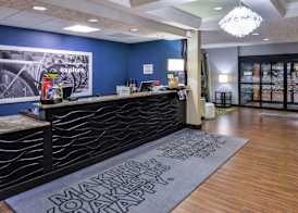 Hampton Inn Eugene 5