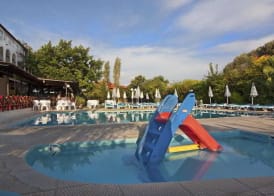 Kassandra Family Aparthotel and SPA 2