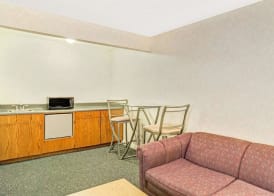 Days Inn by Wyndham Carson City 5