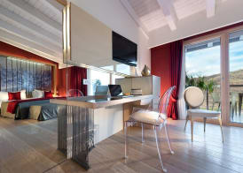 Bouganville Hill Resort & Wellness Space 4
