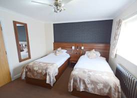 Harboro Hotel 5