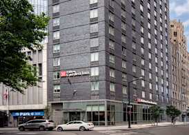 Hilton Garden Inn Long Island City New York 4