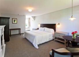 The Seaglass Inn & Spa 3
