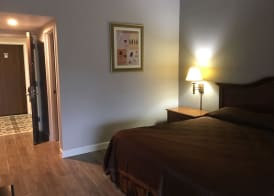Rodeway Inn Clermont North 5