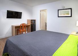 Weekly Inn 5