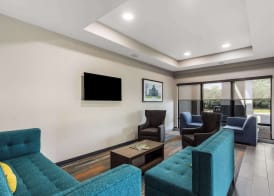 MainStay Suites Bourbonnais - Kankakee 3