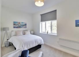 Beautiful 2-bed Apartment in Tunbridge Wells 4