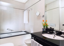 Hotel Valencia Center 5