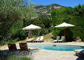 Hameau d'hôtes La Roseraie-Drôme 4