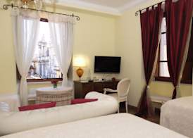 Room & Breakfast La Dimora 5