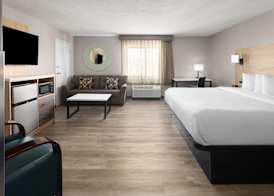 La Quinta by Wyndham Mansfield OH 3