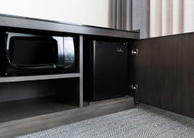 Courtyard by Marriott Marina del Rey 5