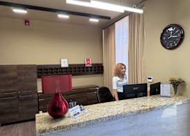 Yerevan Deluxe Hotel 4