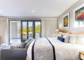 Pearl Valley Hotel 5