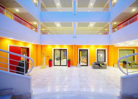 Caesar's Hotel 2