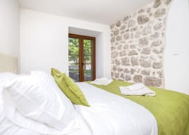 Apartments Mezini 11 5