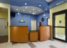Days Inn by Wyndham Fultondale 3