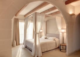 Le Scuderie - Castello Monaci 2