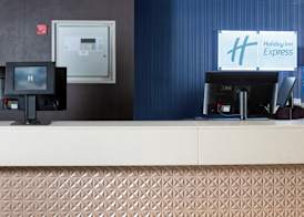 Holiday Inn Express LONDON - WANDSWORTH by IHG 2
