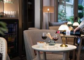 Mercure Paris Montparnasse Raspail 5