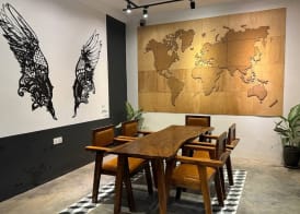 The Hive Hotel 5